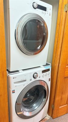 Interior, Utility Closets, Washer