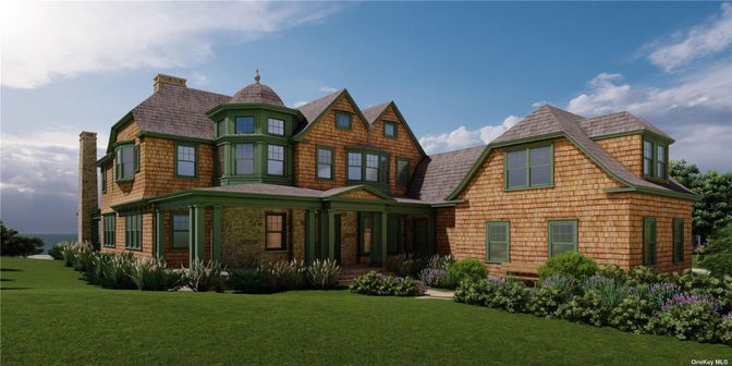 Exterior, Facade, Queen Anne Victorian