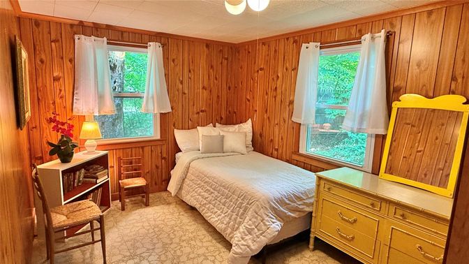 Bedroom, Interior, Wooden Walls