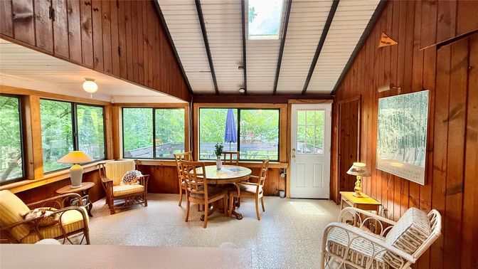 Dining room, Interior, Sun Room, Wooden Walls