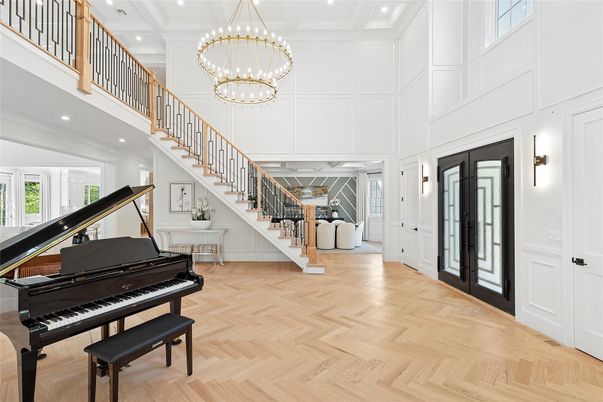 Interior, Pendant Lights, Piano, Recessed Lighting, Wood Texture Flooring