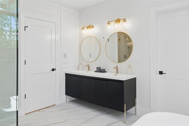 Bathroom, Dual Sink Vanities, Interior, Marble