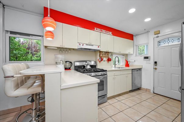 Interior, Kitchen, Recessed Lighting