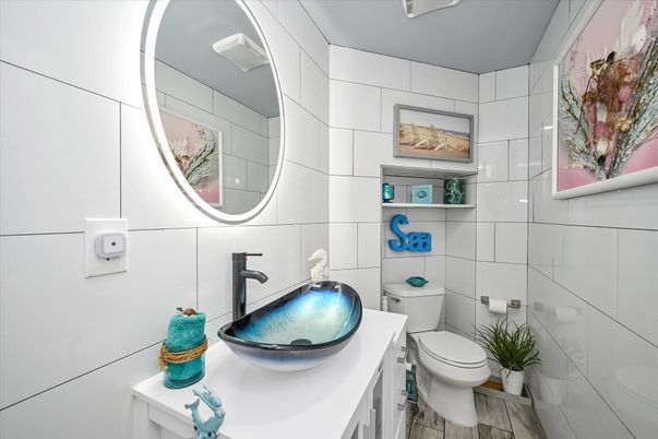 Bathroom, Interior