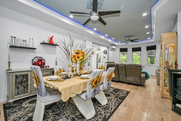 Dining room, Interior, Living room, Recessed Lighting, Wood Texture Flooring