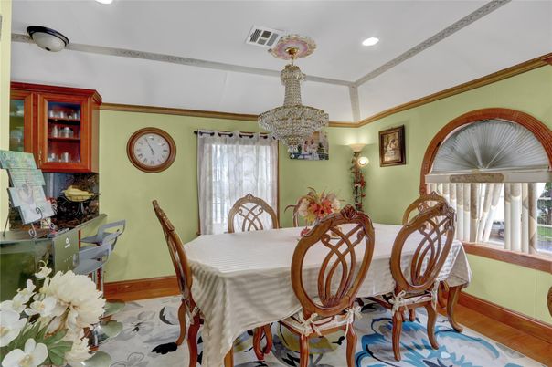 Chandelier, Dining room, Interior, Recessed Lighting