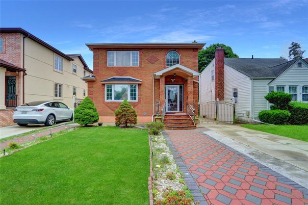 Exterior, Facade, Brick Facade, Tudor Revival
