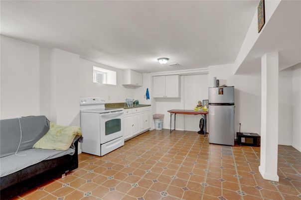 Interior, Kitchen, Washer