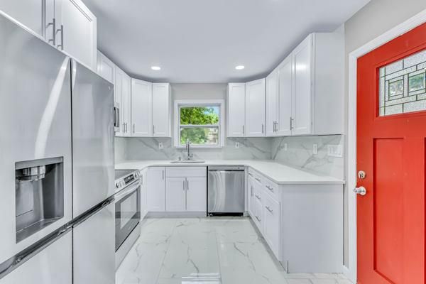 Interior, Kitchen, Marble, Recessed Lighting, Stainless Steel Appliances
