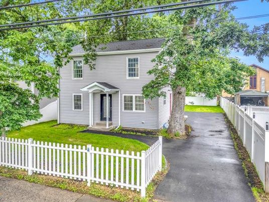 Backyard, Exterior, Facade, Georgian