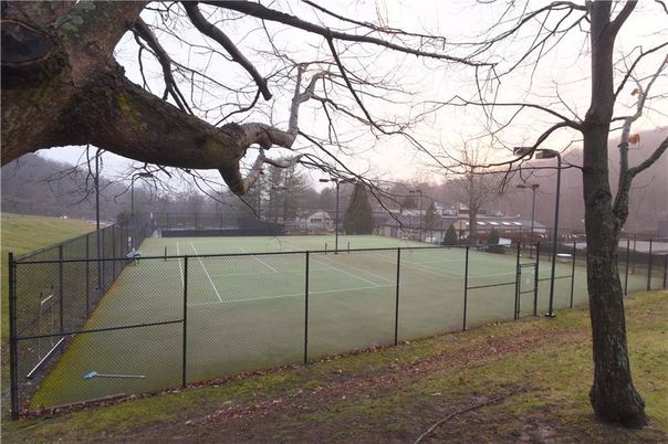 Exterior, Tennis Courts