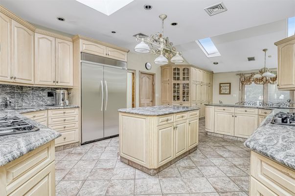 Chandelier, Interior, Kitchen, Pendant Lights, Recessed Lighting, Stainless Steel Appliances