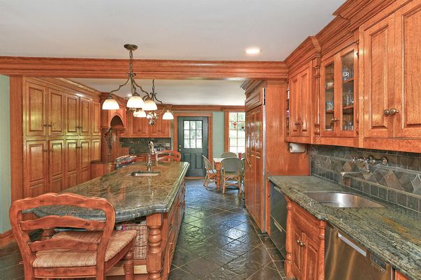 Dining room, Interior, Kitchen, Pendant Lights, Recessed Lighting