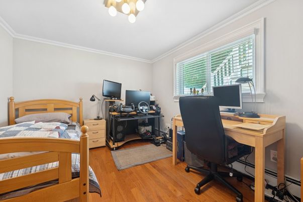 Bedroom, Home Office, Interior, Wood Texture Flooring