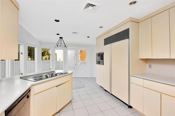 Interior, Kitchen, Pendant Lights, Recessed Lighting
