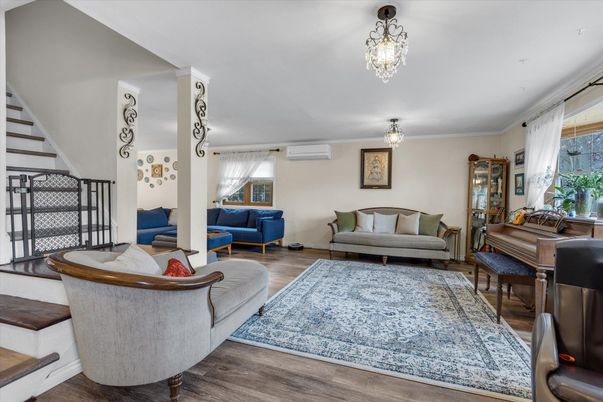 Chandelier, Interior, Living room, Pendant Lights, Piano, Wood Texture Flooring