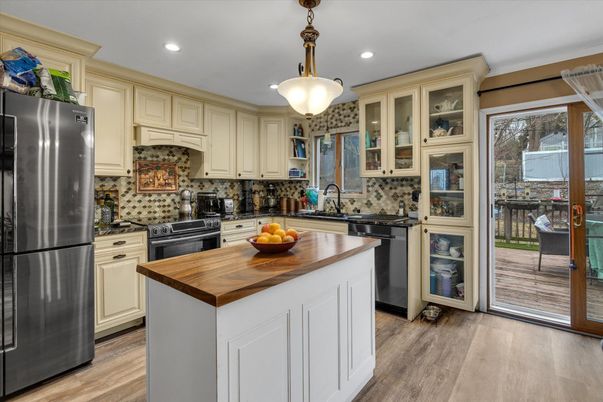 Interior, Kitchen, Pendant Lights, Recessed Lighting, Wood Texture Flooring