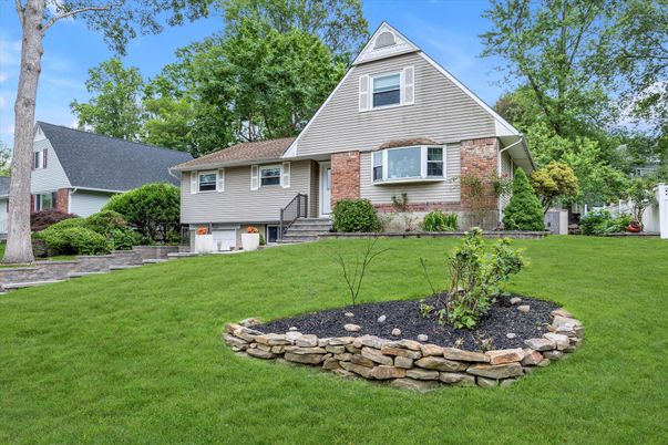 Attached, Backyard, Exterior, Facade, Brick Facade, Queen Anne Victorian