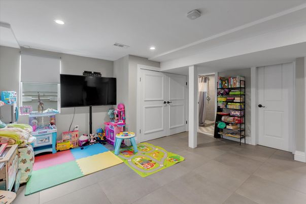 Interior, Recessed Lighting