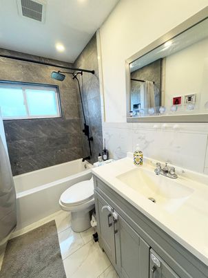 Bathroom, Interior, Marble, Marble Walls, Recessed Lighting