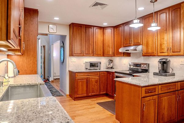 Interior, Kitchen, Pendant Lights, Recessed Lighting, Wood Texture Flooring