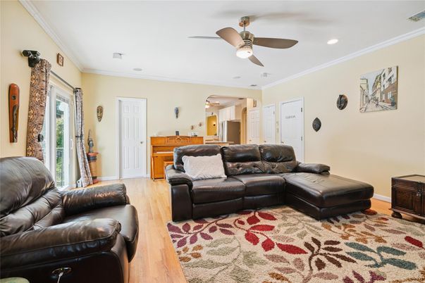 Interior, Kitchen, Living room, Recessed Lighting, Wood Texture Flooring