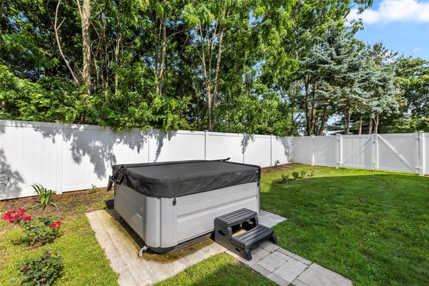 Backyard, Exterior, Hot Tub