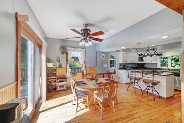 Dining room, Interior, Kitchen, Recessed Lighting, Wood Texture Flooring