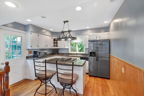 Interior, Kitchen, Pendant Lights, Recessed Lighting, Wood Texture Flooring