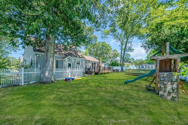 Backyard, Exterior, Playground
