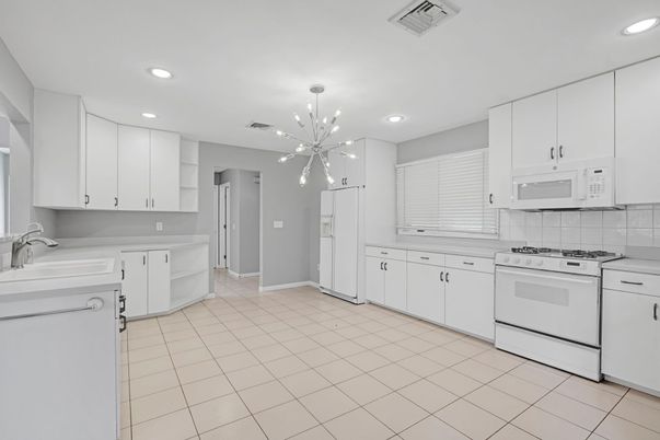 Interior, Kitchen, Pendant Lights, Recessed Lighting