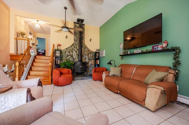 Fireplace, Interior, Living room