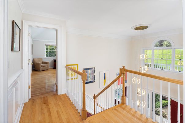 Interior, Pendant Lights, Wood Texture Flooring