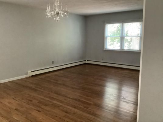 Chandelier, Empty room, Interior, Wood Texture Flooring