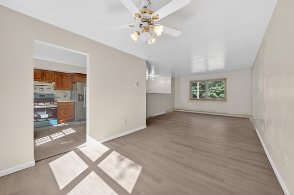 Empty room, Interior, Kitchen, Wood Texture Flooring