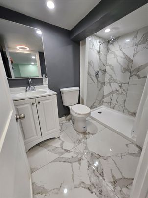Bathroom, Interior, Marble, Marble Walls, Recessed Lighting