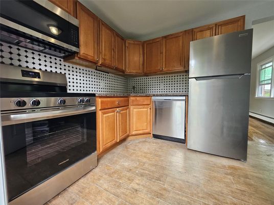 Interior, Kitchen, Stainless Steel Appliances, Wood Texture Flooring