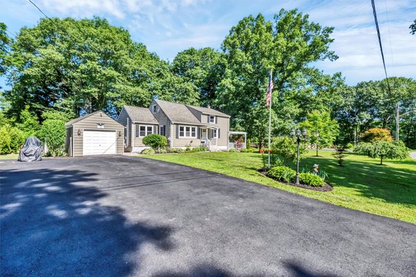 Backyard, Detached Garage, Exterior
