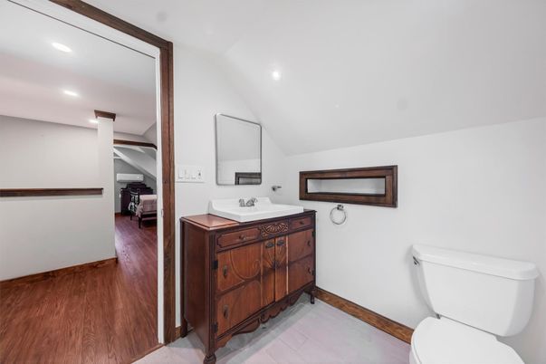 Bathroom, Interior, Recessed Lighting, Wood Texture Flooring