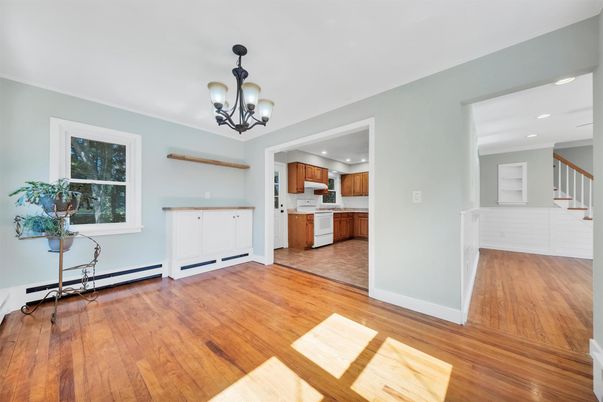 Chandelier, Interior, Kitchen, Recessed Lighting, Wood Texture Flooring