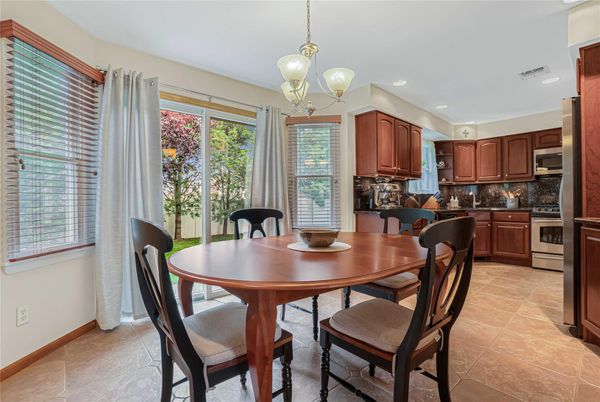 Dining room, Interior, Kitchen, Pendant Lights, Recessed Lighting, Stainless Steel Appliances