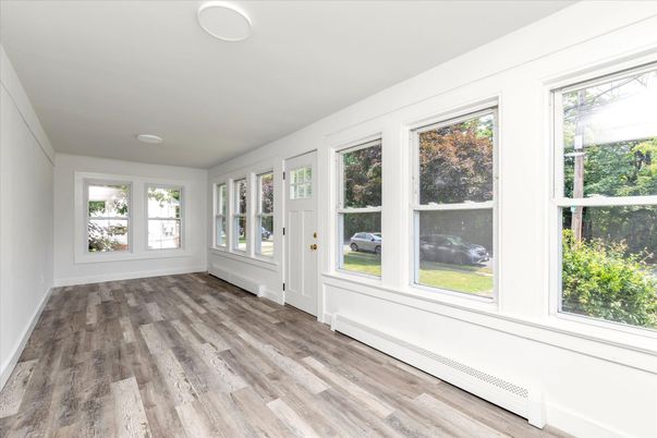 Empty room, Interior, Sun Room, Wood Texture Flooring