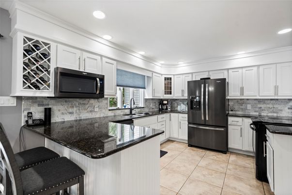 Interior, Kitchen, Recessed Lighting