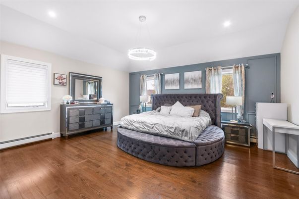 Bedroom, Interior, Pendant Lights, Recessed Lighting, Wood Texture Flooring