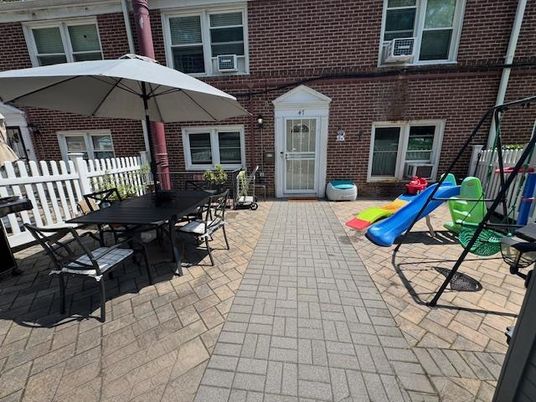 Exterior, Playground
