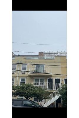 Exterior, Facade, Condo Building