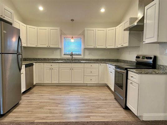 Interior, Kitchen, Pendant Lights, Recessed Lighting, Wood Texture Flooring