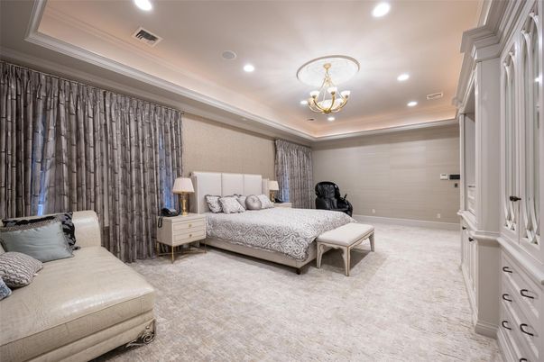 Bedroom, Chandelier, Interior, Recessed Lighting