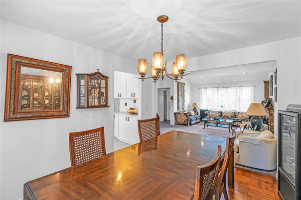 Chandelier, Dining room, Interior, Living room, Wood Texture Flooring