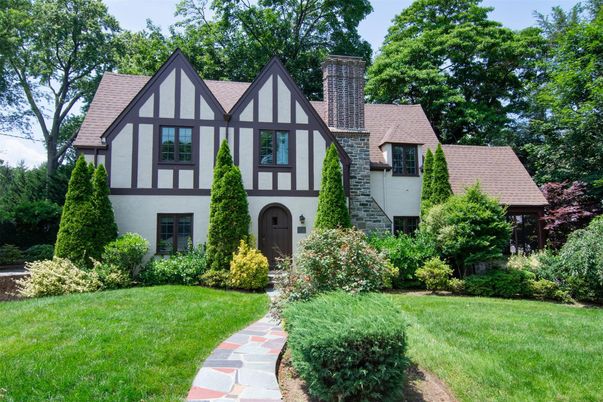 Backyard, Exterior, Facade, Tudor Revival